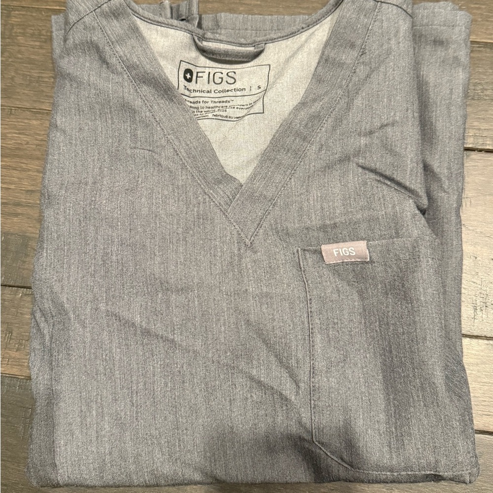 Figs women’s graphite slim Catarina one-pocket scrub top Scrub top S